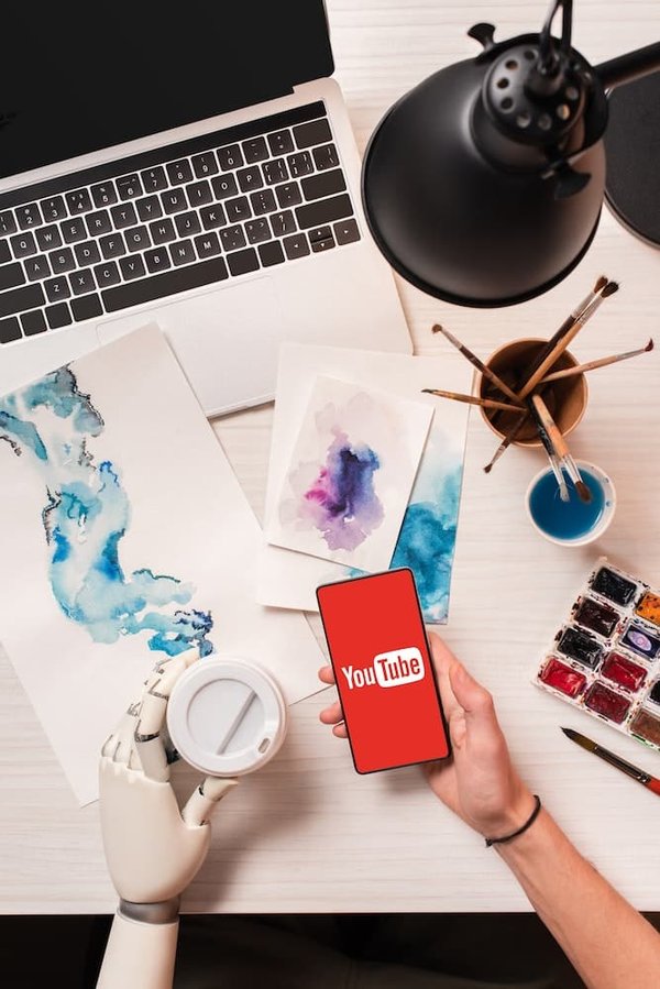 Acheter des likes youtube : comment cela augmente votre notoriété ?